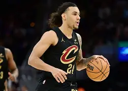 步行者队老将表现精彩追平系列赛的简单介绍